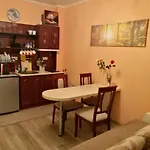 Festa Апартамент